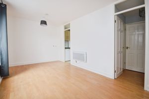 Studio lounge bedroom- click for photo gallery